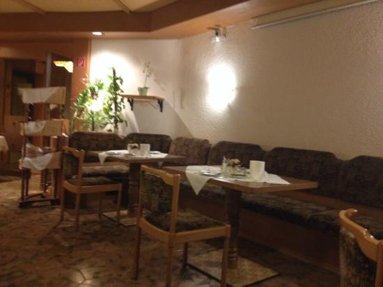 Ruchti's Hotel & Restaurant